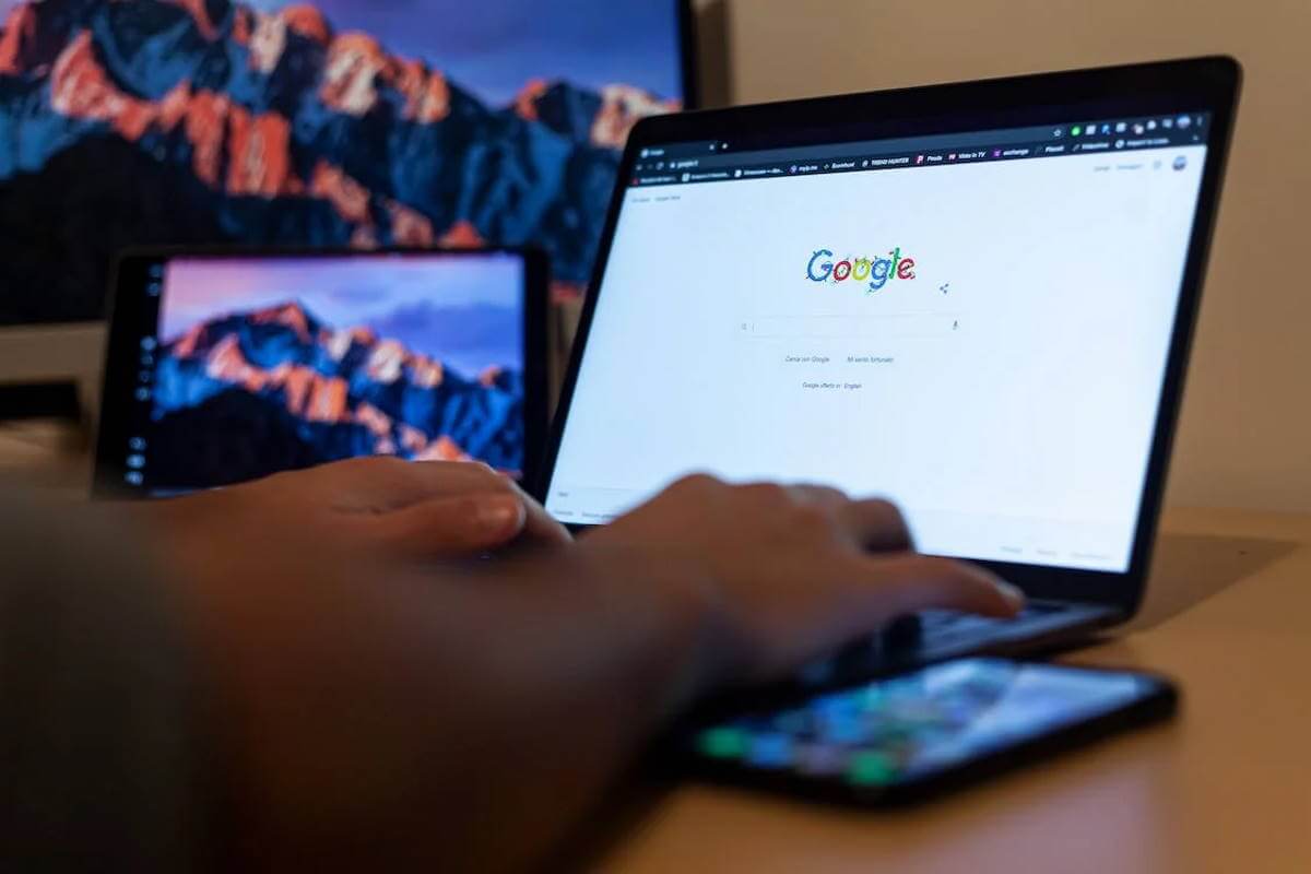 Anúncios Google: como funcionam e quais os benefícios
